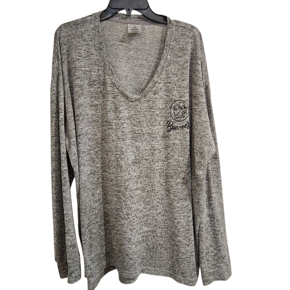 Buc-ees Womens Sz XL Oversized V Neck High Low Gray Knit Shirt Logo